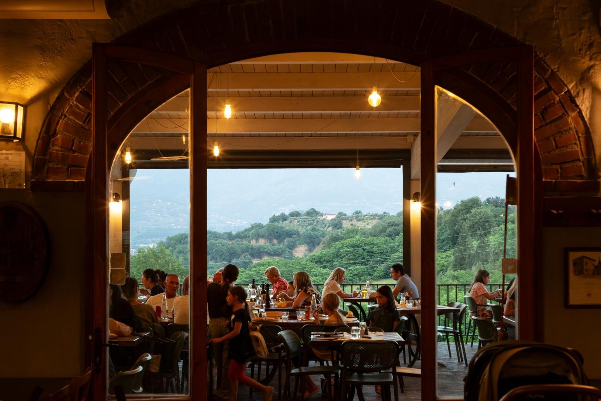 Villa Norcenni Aparthotel ฟิลยีเน วัลดาร์โน ภายนอก รูปภาพ