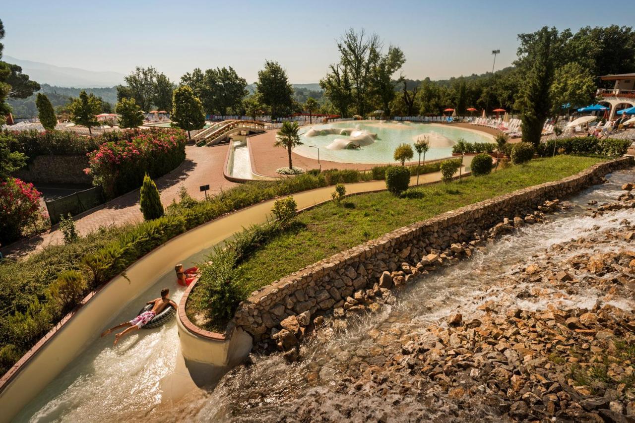 Villa Norcenni Aparthotel ฟิลยีเน วัลดาร์โน ภายนอก รูปภาพ