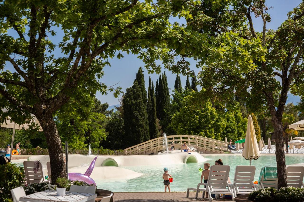Villa Norcenni Aparthotel ฟิลยีเน วัลดาร์โน ภายนอก รูปภาพ